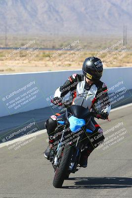 media/Apr-10-2022-SoCal Trackdays (Sun) [[f104b12566]]/Around the Pits/